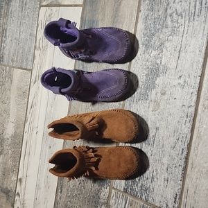 Used Minnetonka toddler size 11 shoes